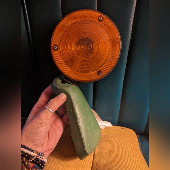 Vintage tractor lights - Picture 4 of 4